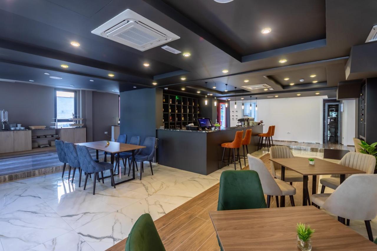 N Hotel Sutomore Dış mekan fotoğraf